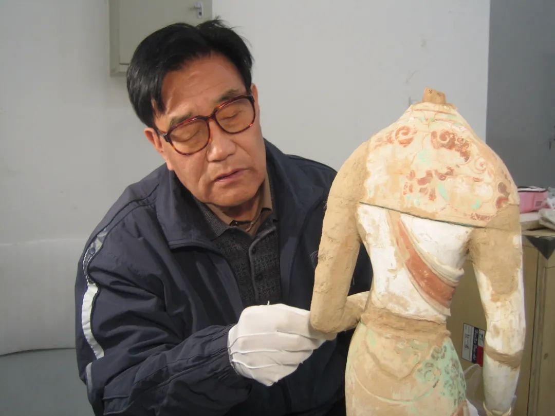 【中央媒體看甘肅】守護(hù)千年敦煌，他只覺一生太短……