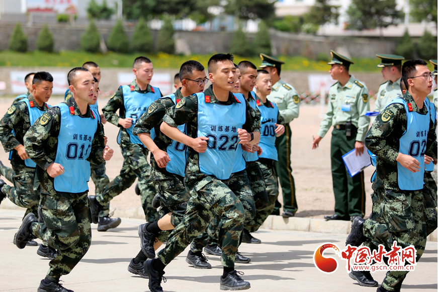 【隴拍客】甘肅武警：沖刺！向著心中的軍校夢