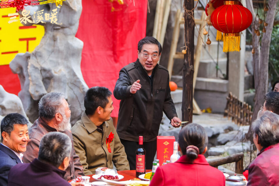 還原鄉(xiāng)味，留住鄉(xiāng)愁，《三泉溪暖》定檔央一