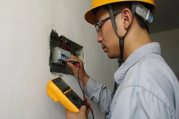 亞通家裝課堂 | 收房之前不注意，新家變成水簾洞！