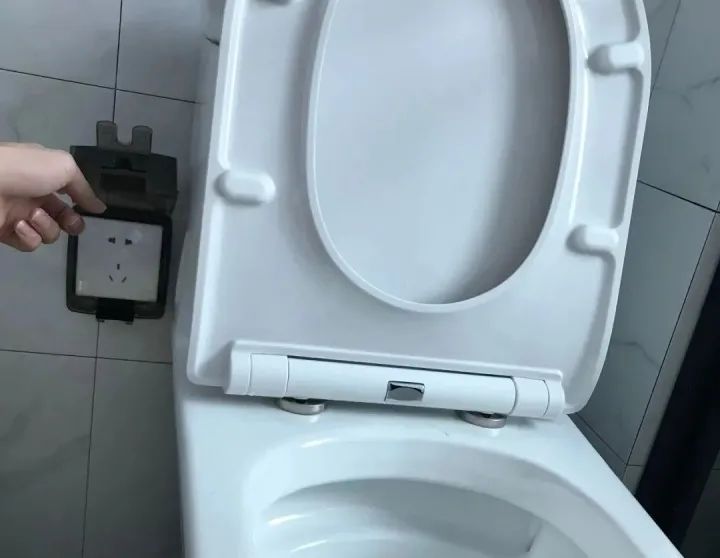 1647423621140528.jpg 8.jpg