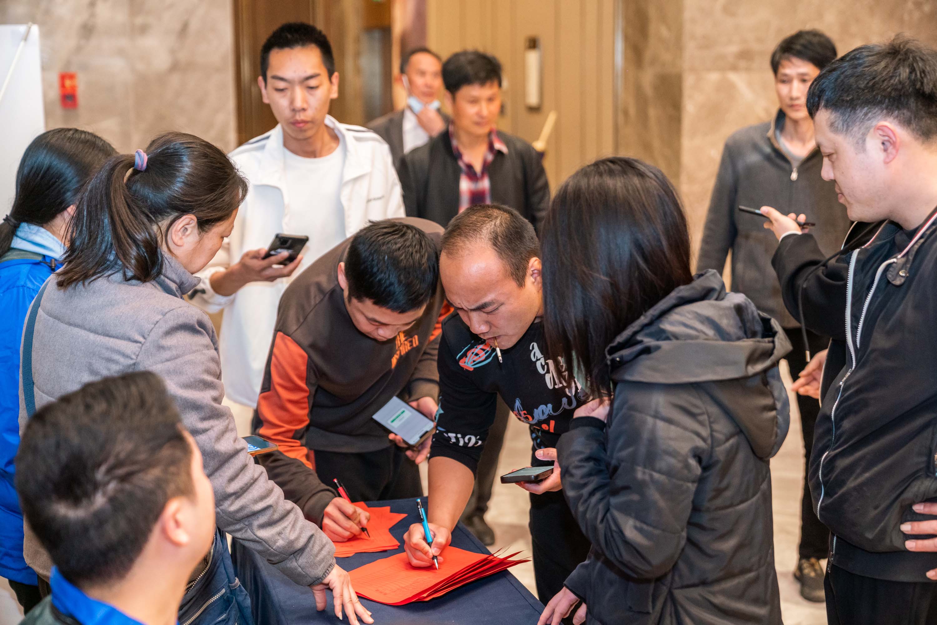 1679621757794280.jpg e.jpg