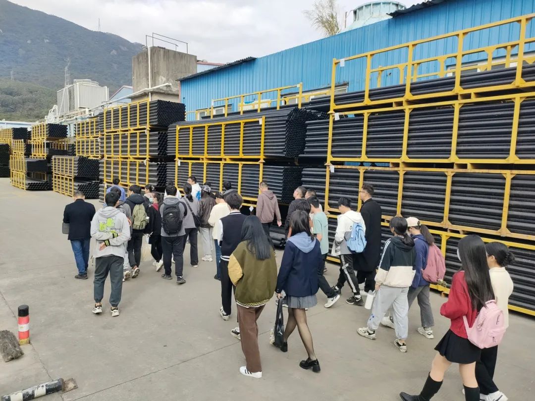 1703122074942137.jpg 9.jpg